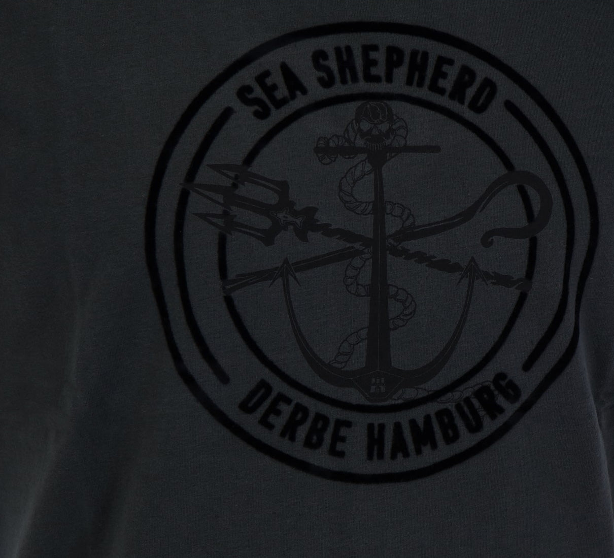 DERBE HAMBURG JF BARSCH MONO GOTS Herren T-Shirt Sea Shepherd